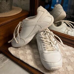 CHASSE‎ Classic Flip IV Athletic Cheerleading Sneakers White Girl's 5 NO INSERTS